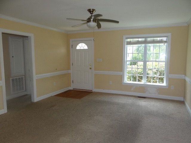 11438 Village Sq, Middlesex, NC 27557