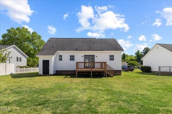 11438 Village Square Dr, Middlesex, NC 27557