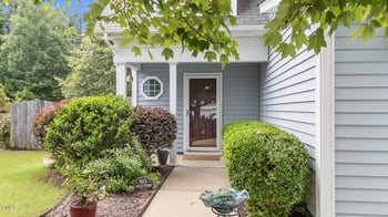 1144 Dexter Ridge Dr, Holly Springs, NC 27540