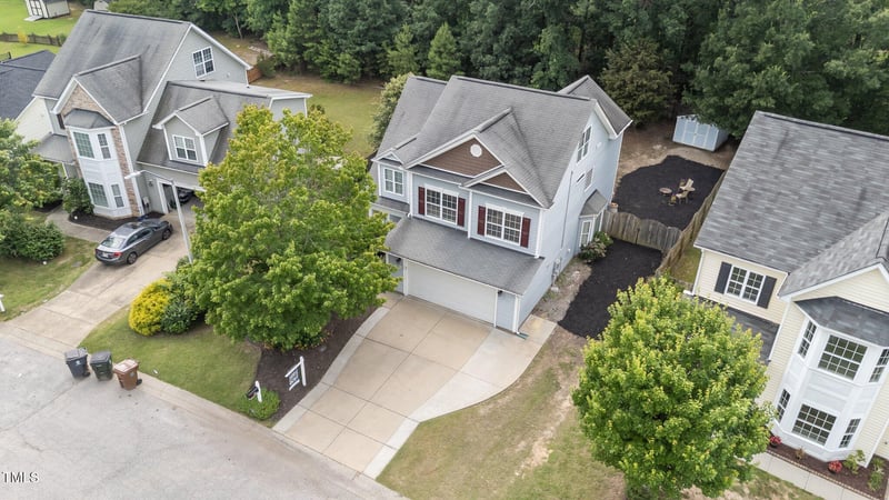 1144 Dexter Ridge Dr, Holly Springs, NC 27540