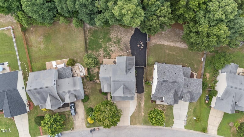 1144 Dexter Ridge Dr, Holly Springs, NC 27540