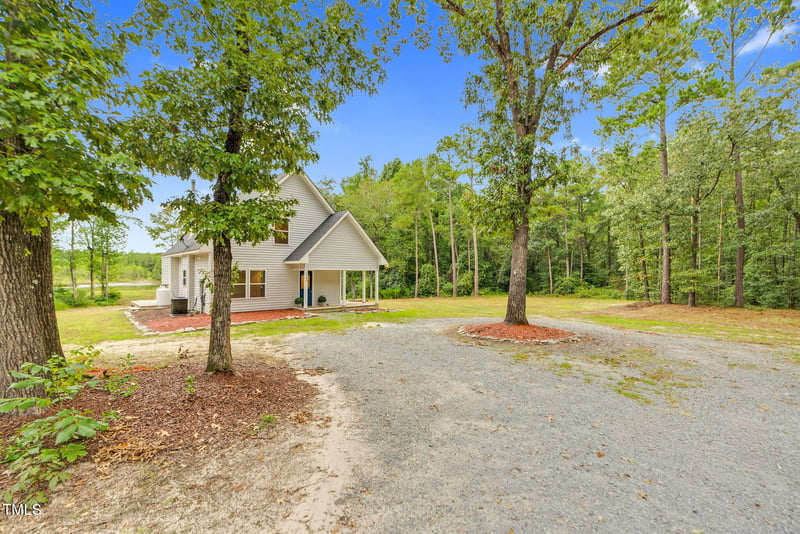 1144 Lee Johnson Rd, Dunn, NC 28334