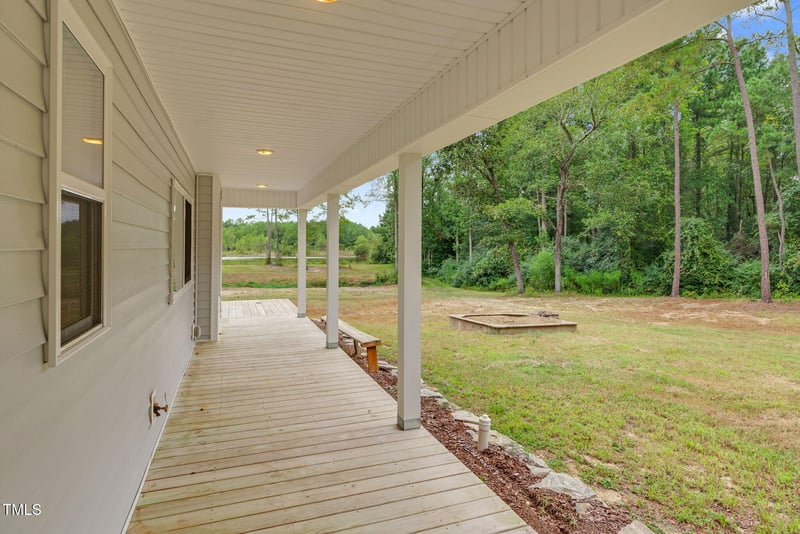 1144 Lee Johnson Rd, Dunn, NC 28334