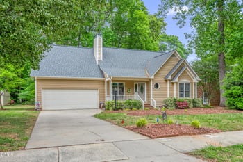 1144 Newberry Dr, Mebane, NC 27302
