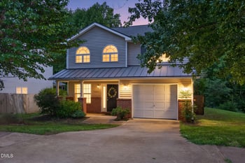 1145 Briarwood Dr, Mebane, NC 27302