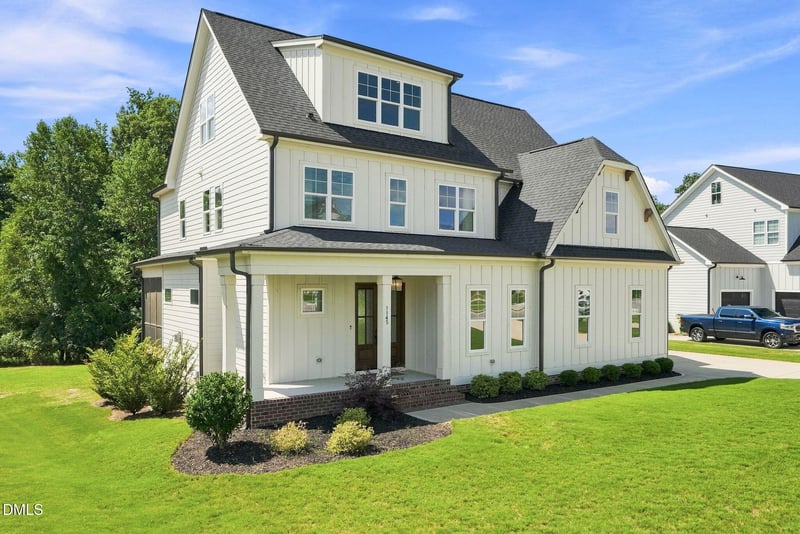 1145 Duke Farm Dr, Wake Forest, NC 27587