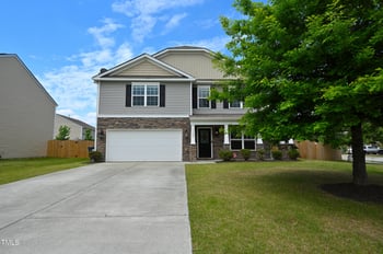 1145 Raven Perch Dr, Wendell, NC 27591