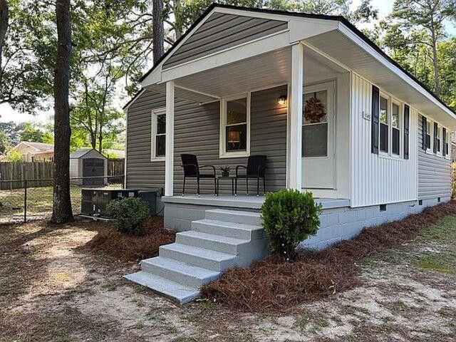 1145 Stamper Rd, Fayetteville, NC 28303