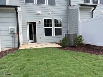 1145 Tembrook Dr, Mebane, NC 27302