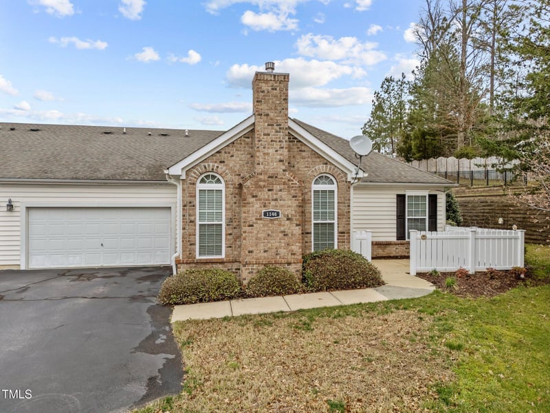 1146 Blue Bird Ln, Wake Forest, NC 27587