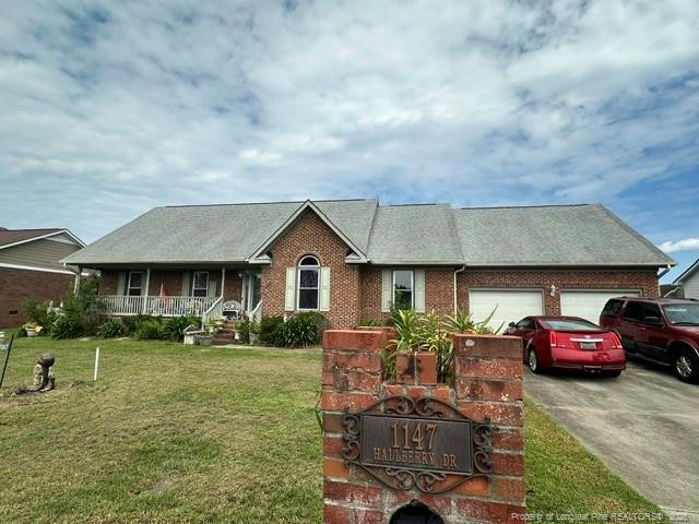 1147 Hallberry Dr, Fayetteville, NC 28314
