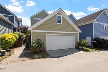 1147 Harp St, Raleigh, NC 27604