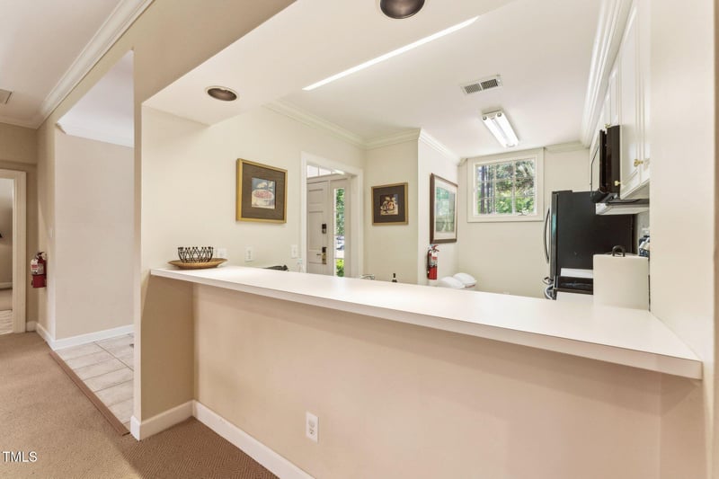 11475 Club Dr, Chapel Hill, NC 27517