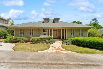 11475 Club Dr, Chapel Hill, NC 27517