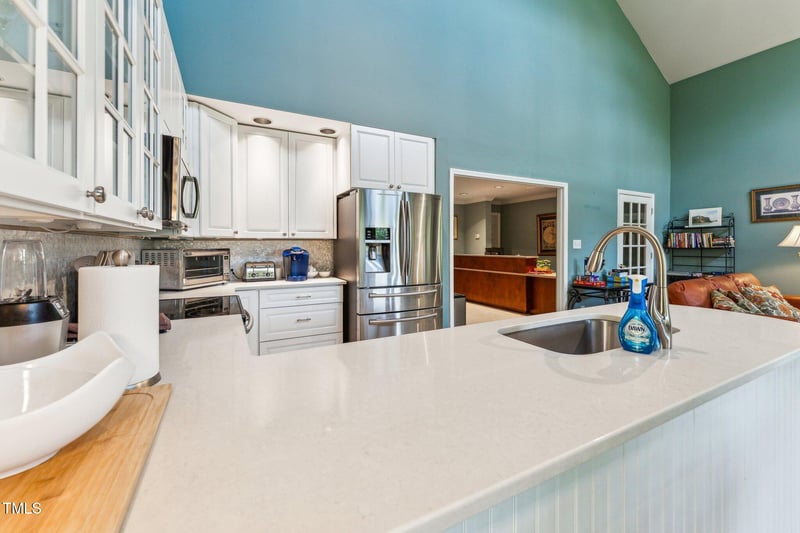 11477 Club Dr, Chapel Hill, NC 27517