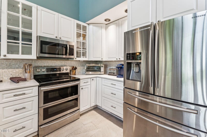 11477 Club Dr, Chapel Hill, NC 27517