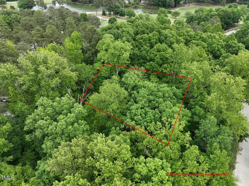 11479 Club Dr, Chapel Hill, NC 27517