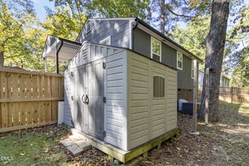 1148 Acorn St, Fayetteville, NC 28303