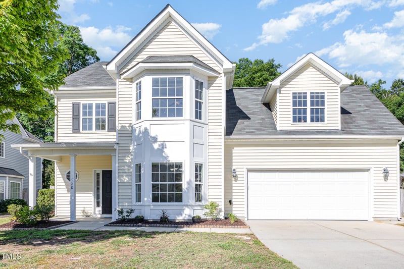 1148 Dexter Ridge Dr, Holly Springs, NC 27540