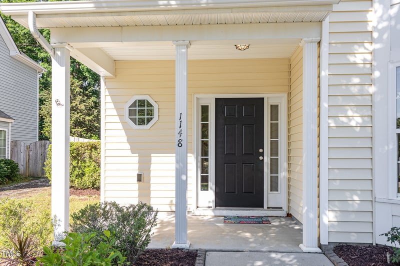 1148 Dexter Ridge Dr, Holly Springs, NC 27540