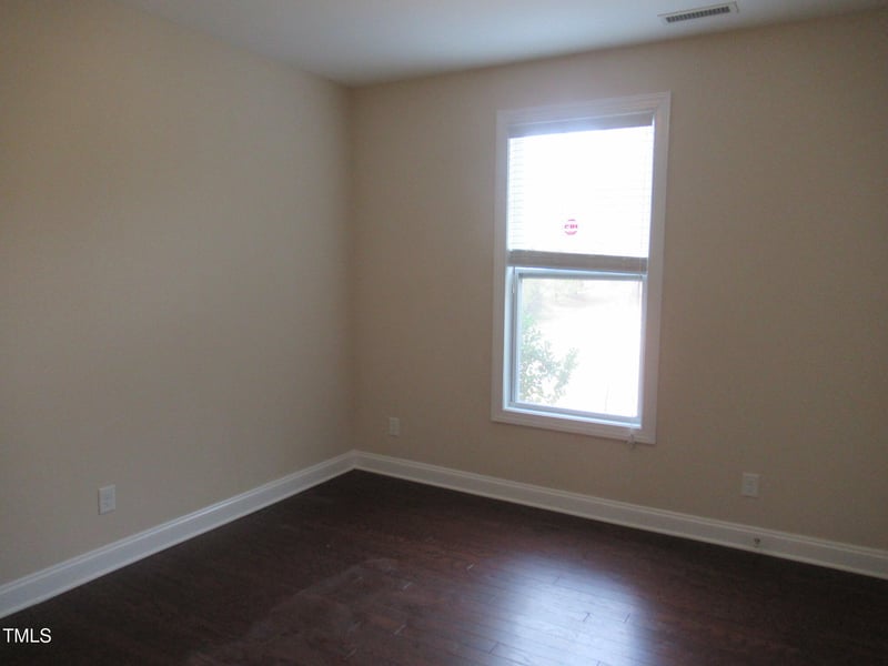 1148 Holland Bend Dr, Cary, NC 27519