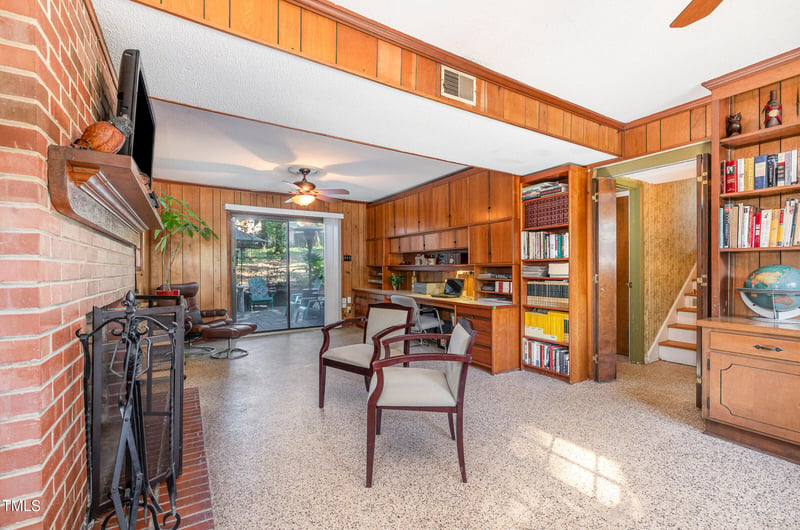 1148 Sturdivant Dr, Cary, NC 27511