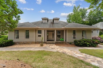 11483 Club Dr, Chapel Hill, NC 27517