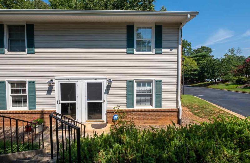 1149 Nottingham Cir, Cary, NC 27511