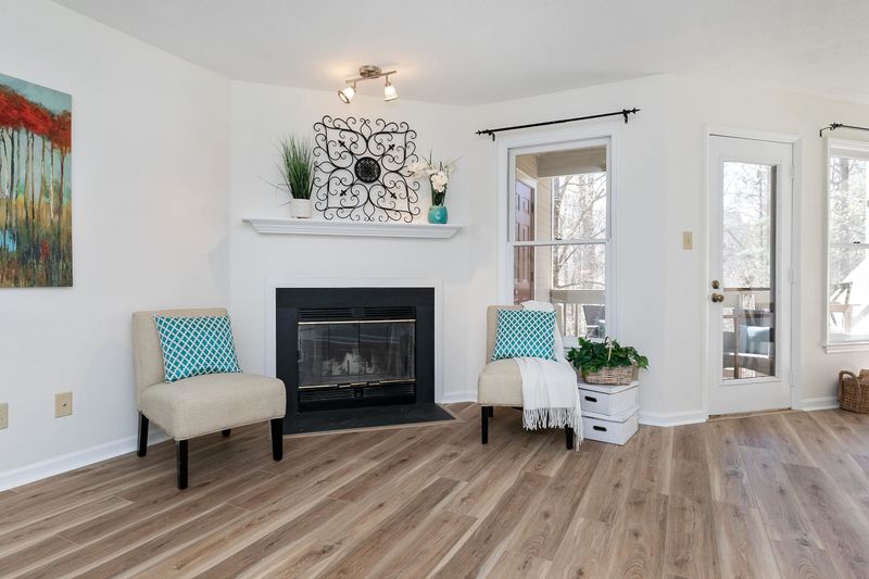 115 Abingdon Ct #1C, Cary, NC 27513