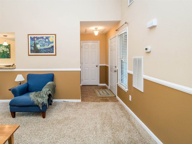 115 Abingdon Ct #2a, Cary, NC 27513
