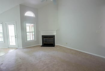115 Abingdon Ct, Cary, NC 27513