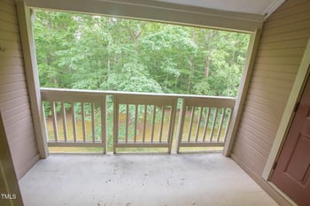 115 Abingdon Ct, Cary, NC 27513