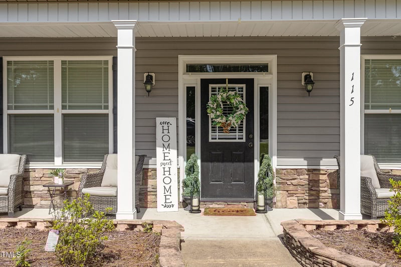115 Baystone Dr, Sanford, NC 27332