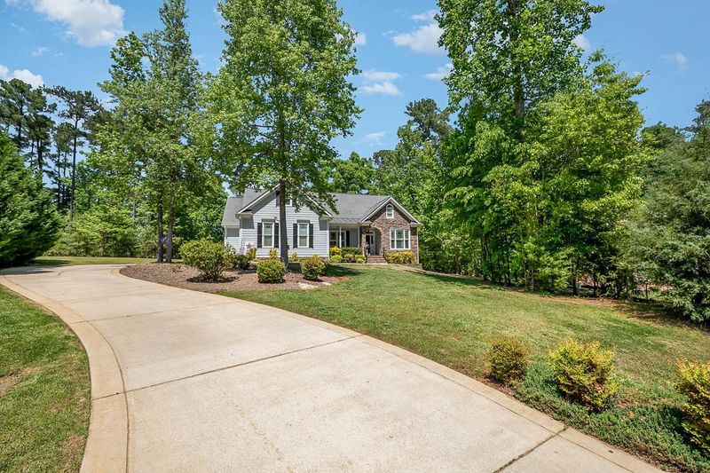 115 Blue Heron Dr, Youngsville, NC 27596