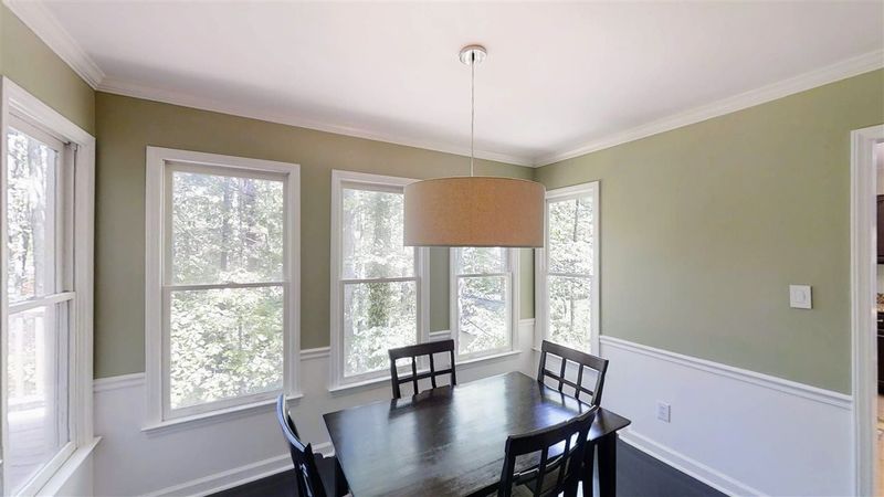 115 Braintree Ct, Cary, NC 27513