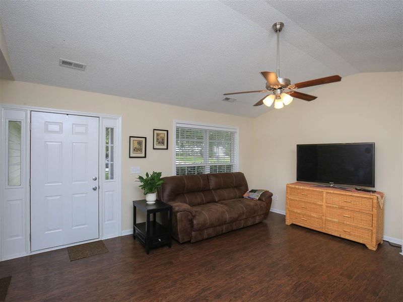 115 Brierridge Dr, Apex, NC 27502