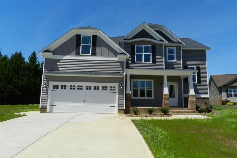 115 Broadhead Ct, Angier, NC 27501
