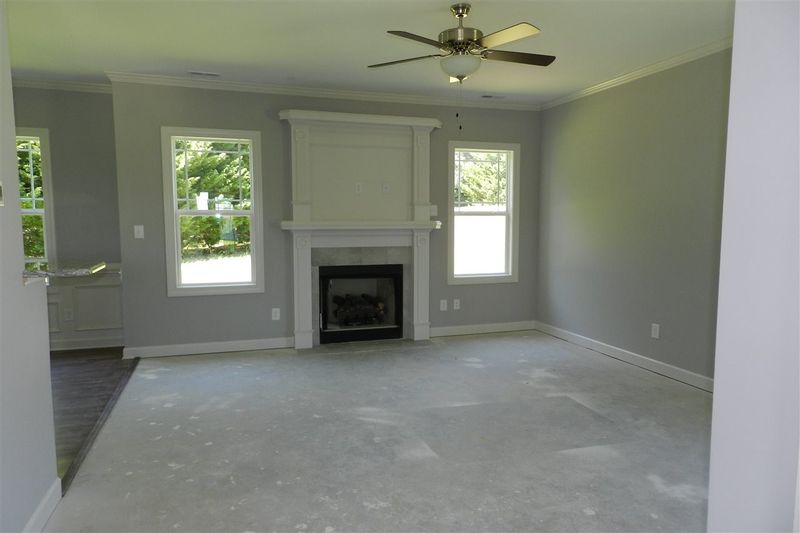 115 Broadhead Ct, Angier, NC 27501