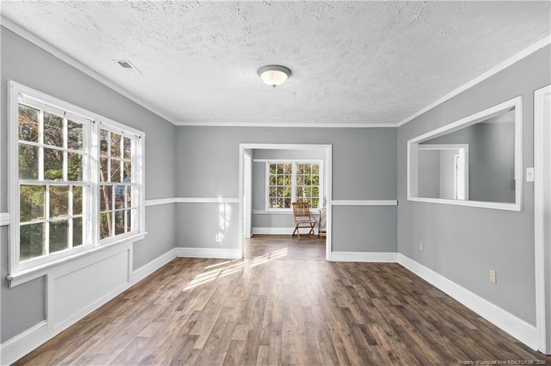 115 Brookwood Ave, Fayetteville, NC 28301