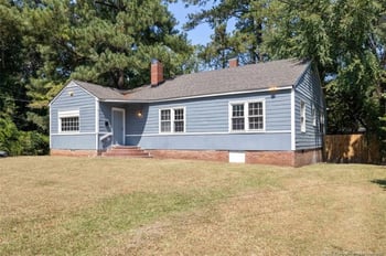 115 Brookwood Ave, Fayetteville, NC 28301