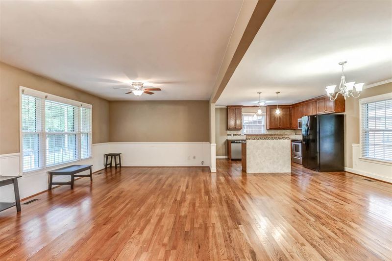 115 Bruce Dr, Dunn, NC 28334
