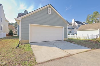 115 Chancellors Rg, Durham, NC 27713