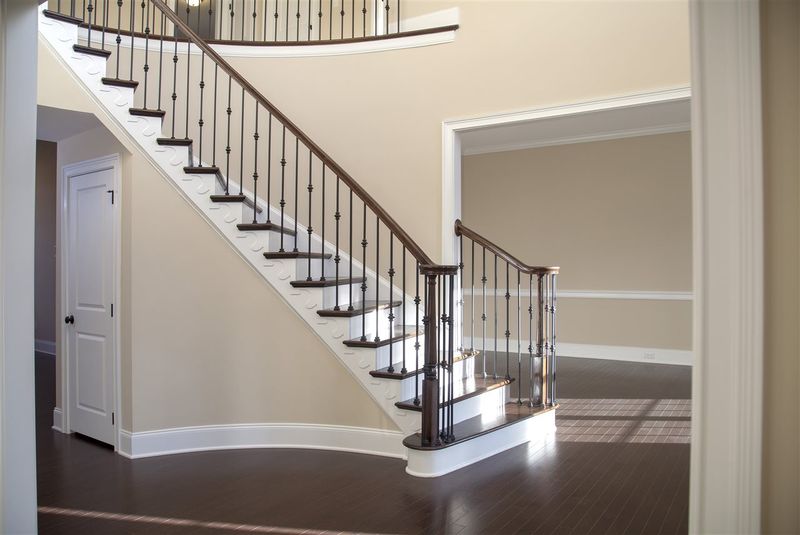 115 Cloverdale Rd, Apex, NC 27523