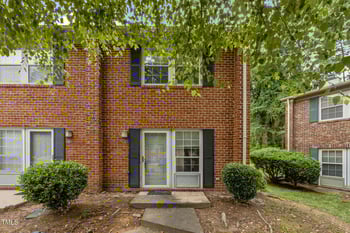 115 Coleridge Ct, Carrboro, NC 27510