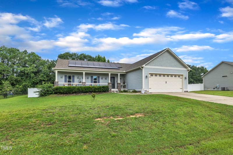 115 Creech Place Dr, Benson, NC 27504