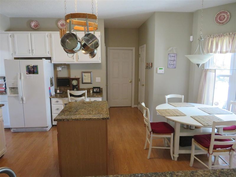 115 Crilly Ln, Cary, NC 27518