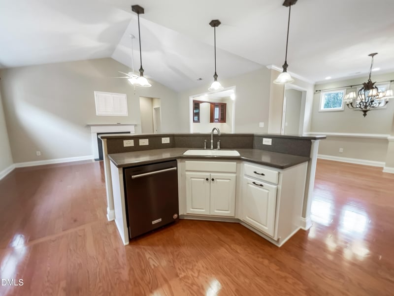 115 Denby Cir, Clayton, NC 27527