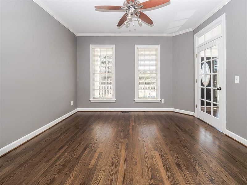 115 Doric Ct, Cary, NC 27560