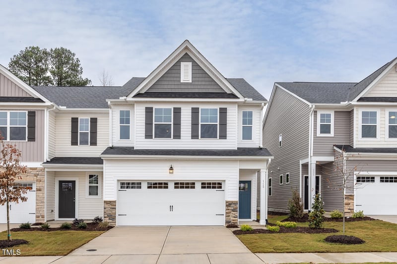 115 Fairwinds Dr, Lillington, NC 27546