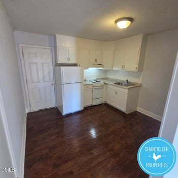 115 Florence St #21, Graham, NC 27253